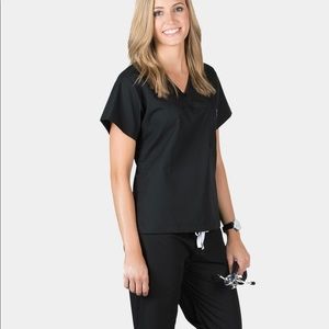 Blue Sky Scrubs Classic Set in Black